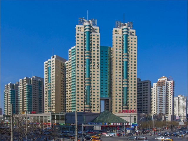 上海大量的服装销售